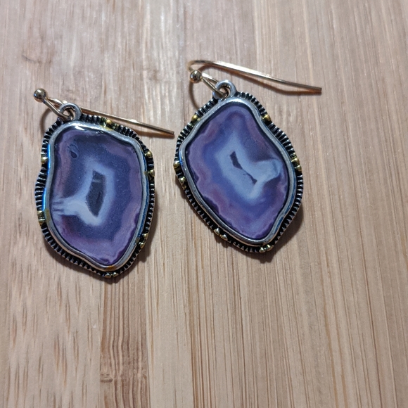 Earrings - Picture 2 of 4